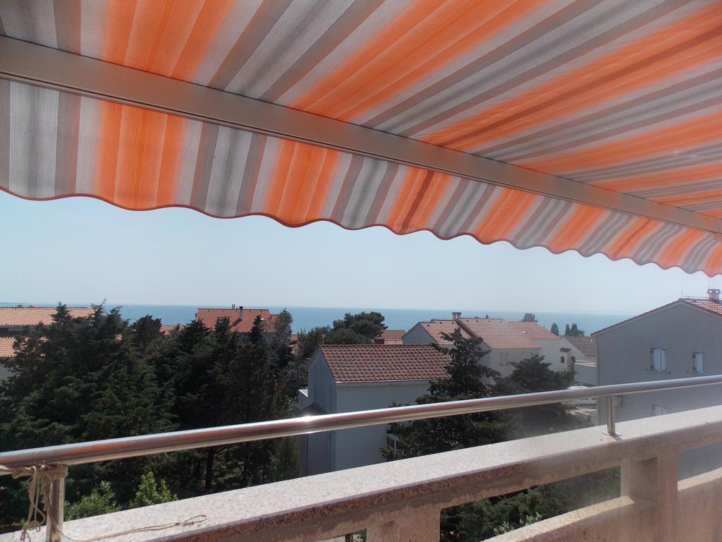 Apartmani Emilio Novalja Habitación foto