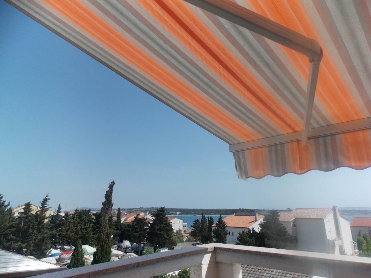 Apartmani Emilio Novalja Habitación foto